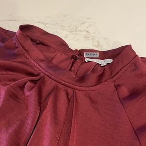 Flowy Burgundy Shirt. L
